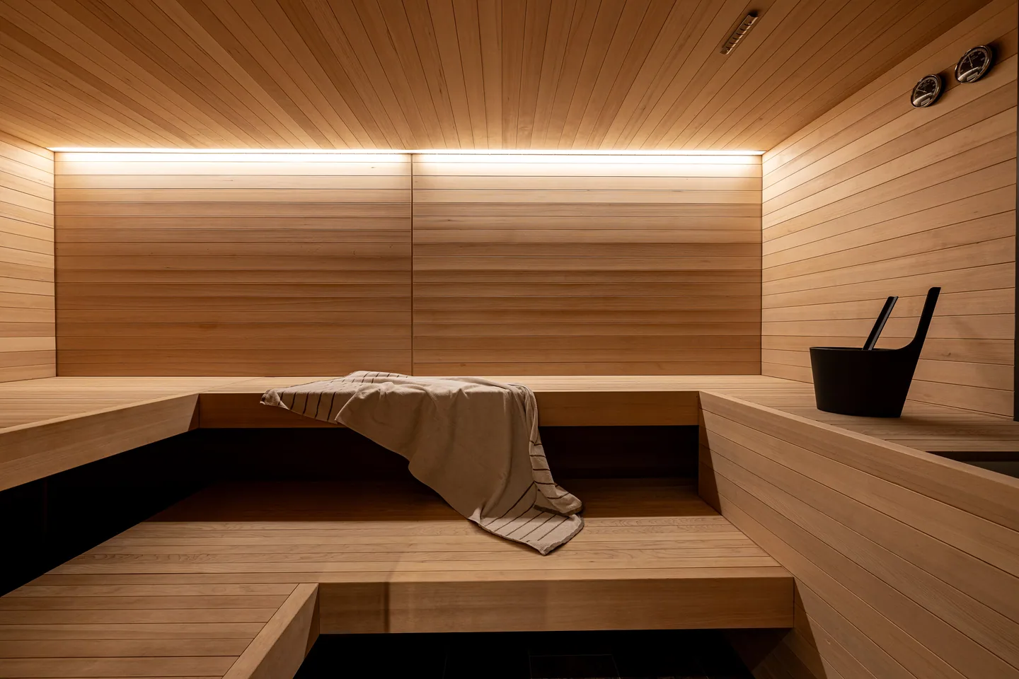 Neue alpine Sauna